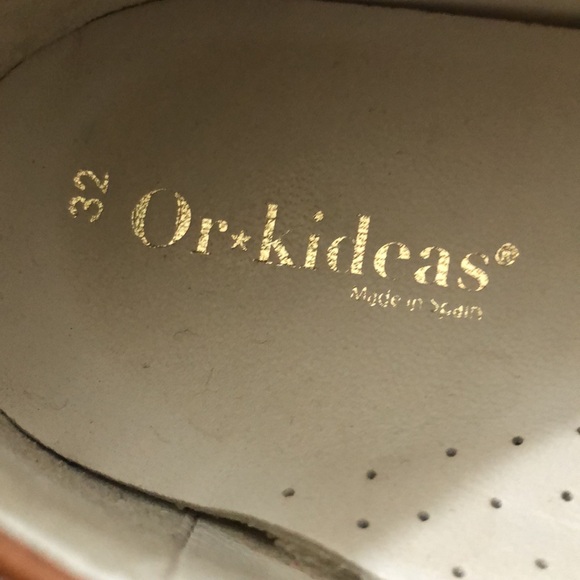 Plain High Front Dressy Slip On Shoe Unisex Taupe 32= 13.5 - Picture 3 of 9